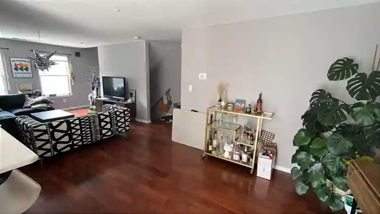 Room for rent in Society Hill