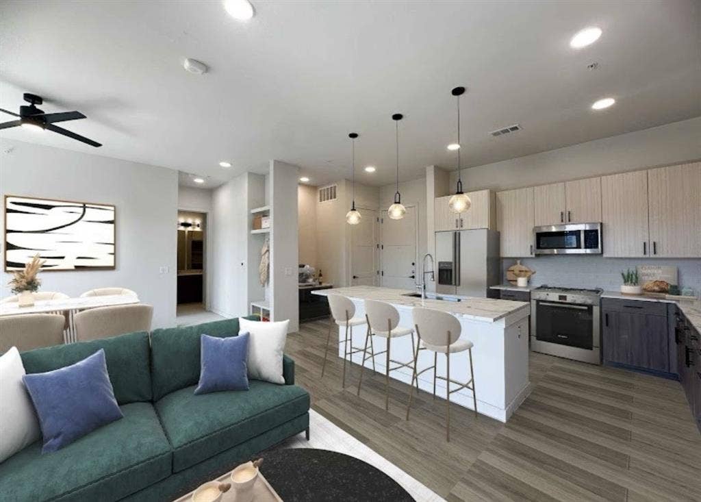 Spacious 1 bedroom (North Austin)