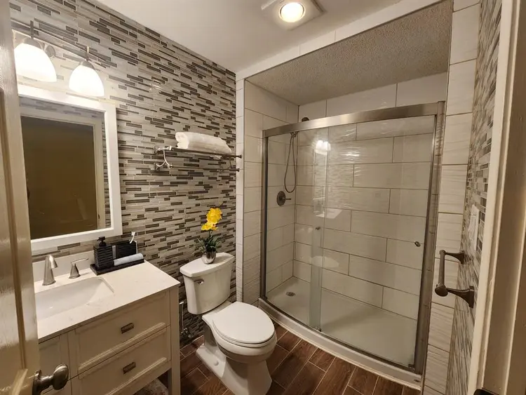 North Dallas - 1 private bed & bath