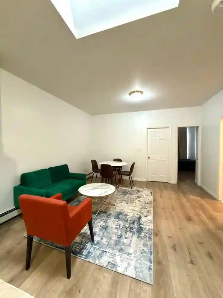 Private room with balcony Brooklyn