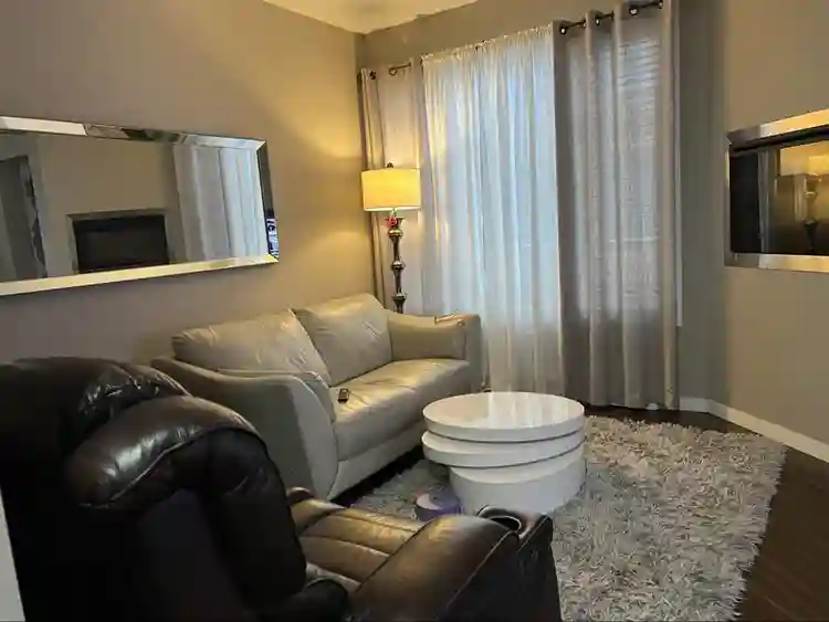Furnished room with en-suite bath