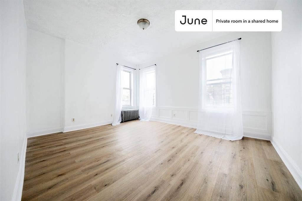 4 BR in New York City