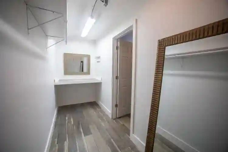 Roommate wanted
