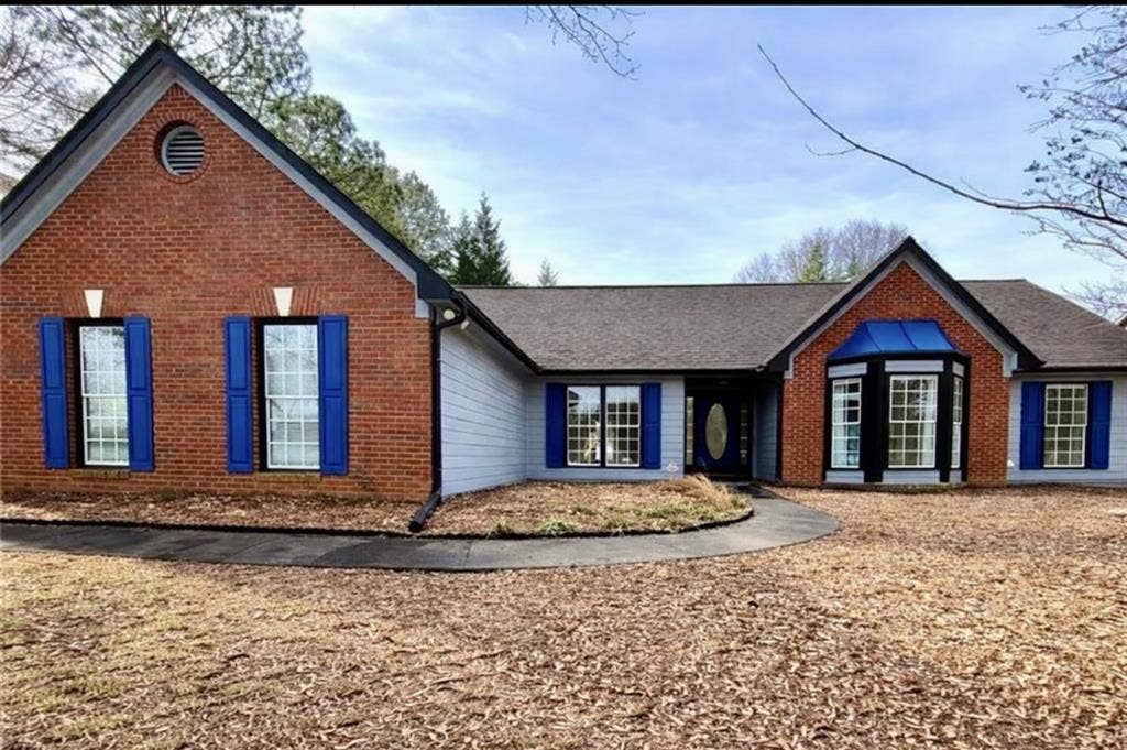 Terrific 3 bed 2 bath house