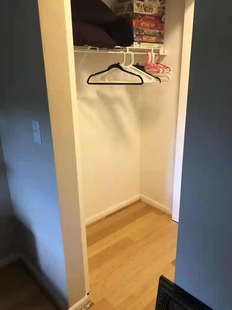 Room available in townhouse