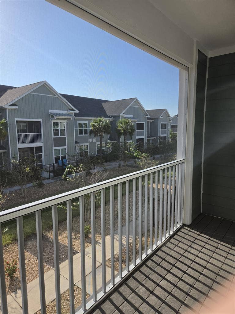 Quiet shared apt in Ellenton