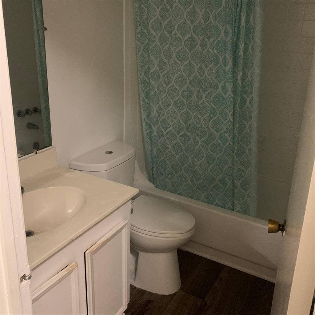 1 bed 1 bath
