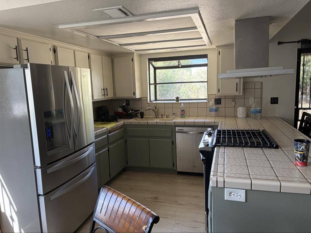 Room for rent 700$