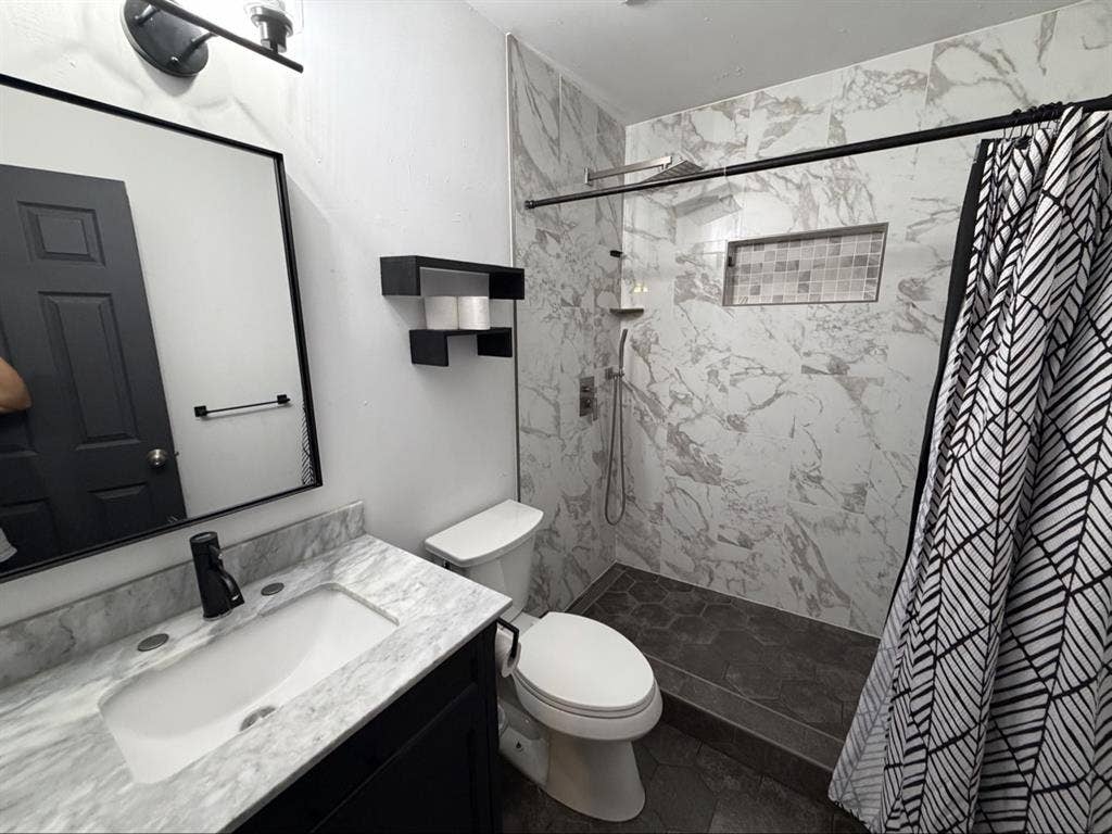 Room for rent 700$