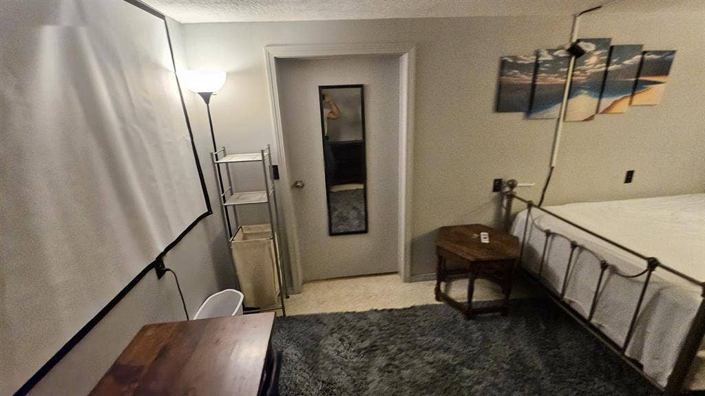 Furnished spare room Milton VT
