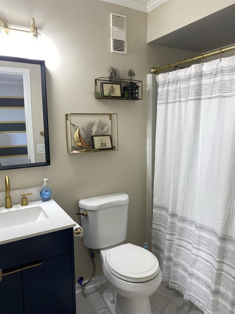 3 bed/3 bath condo