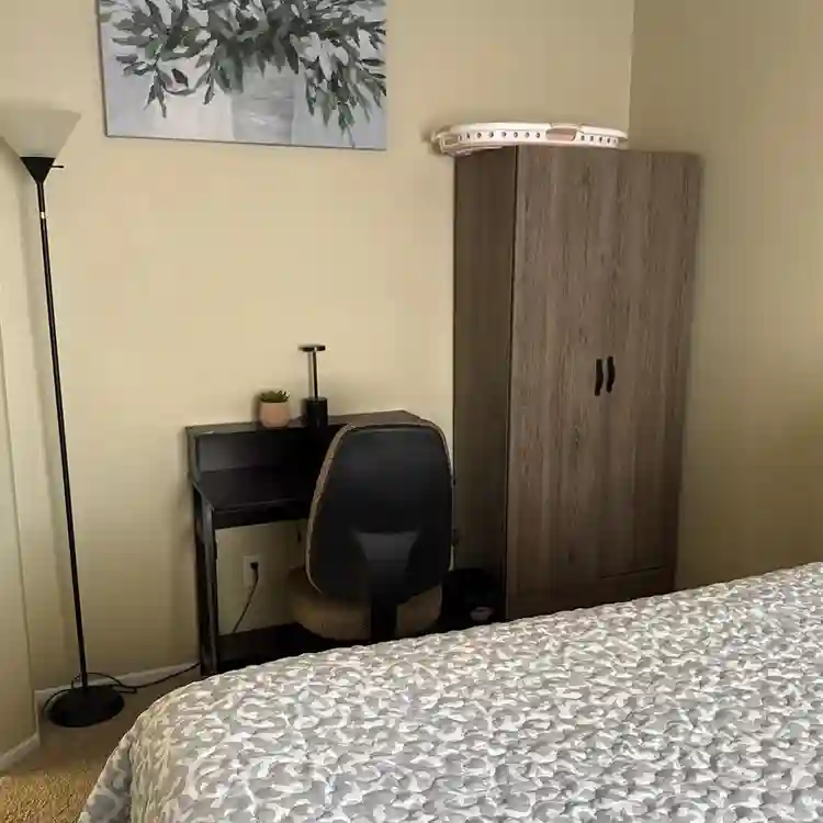 Cozy room in Victorville
