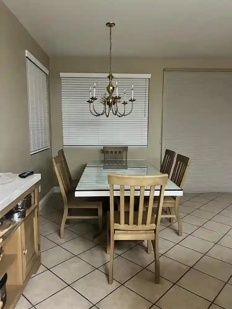 Room in 4 bed house gated community