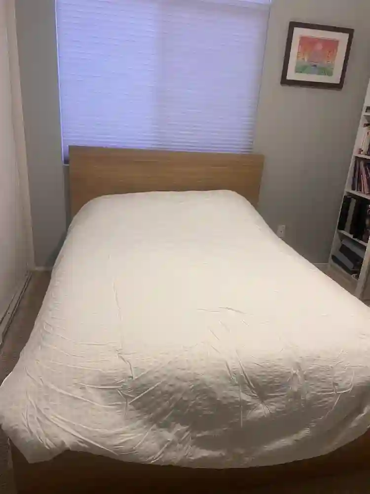 Room in 4 bed house gated community