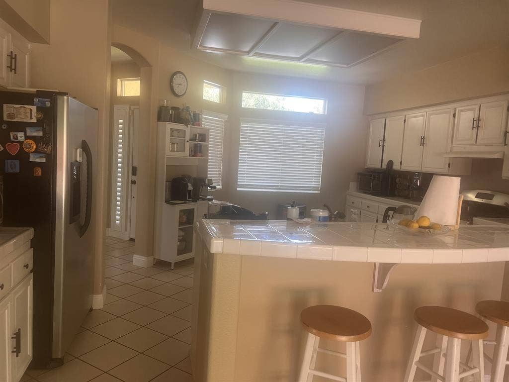 Room in 4 bed house gated community