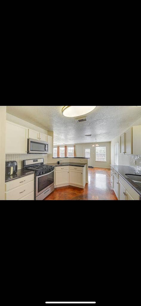Property looked near Iah airport