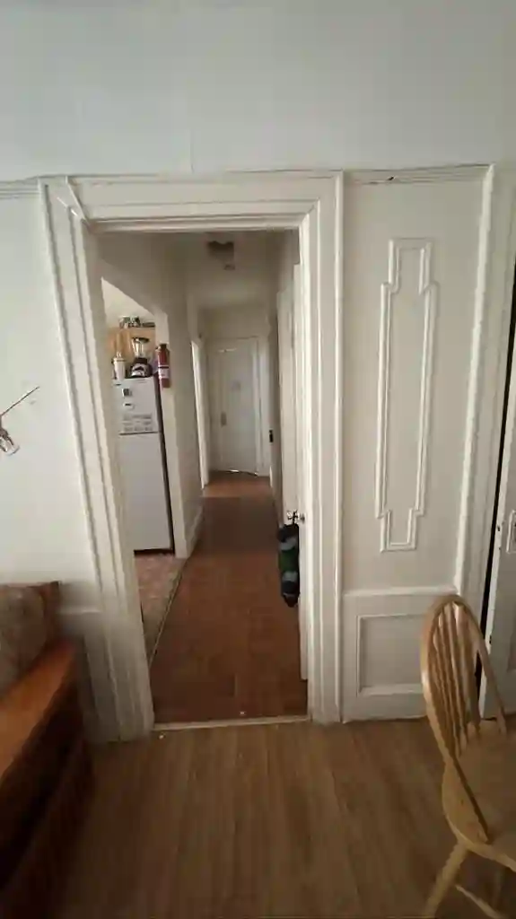 Bedroom for rent in Female apt