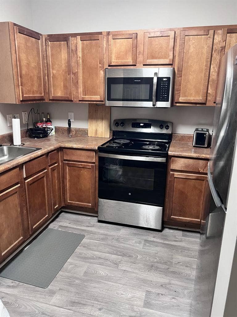 3 month lease
