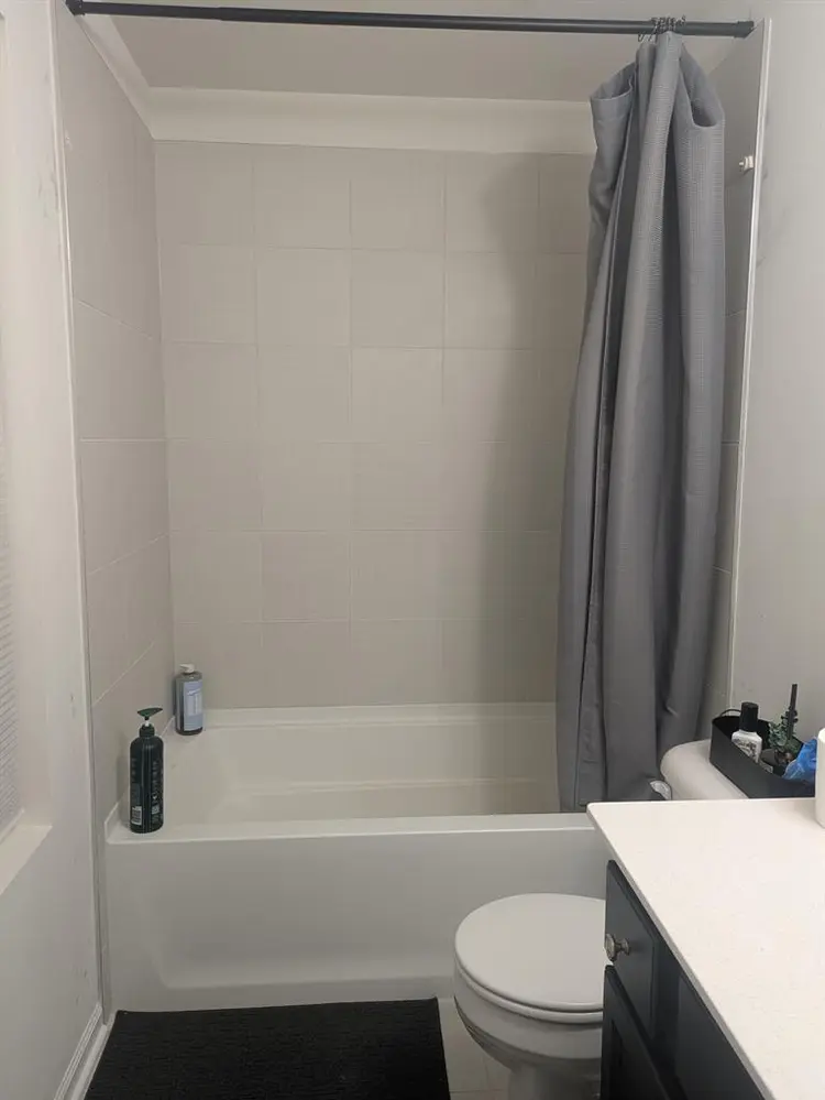 Bedroom w/bath available Northbrook