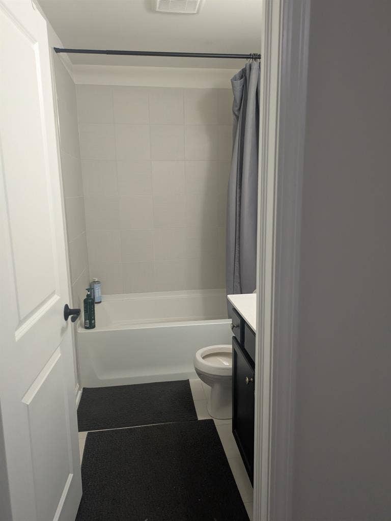Bedroom w/bath available Northbrook
