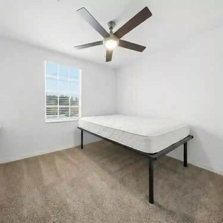 Relet available at Vue Tampa