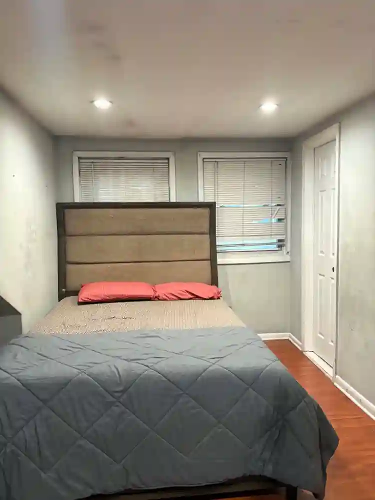 Looking for a female roommate 🫶🏻