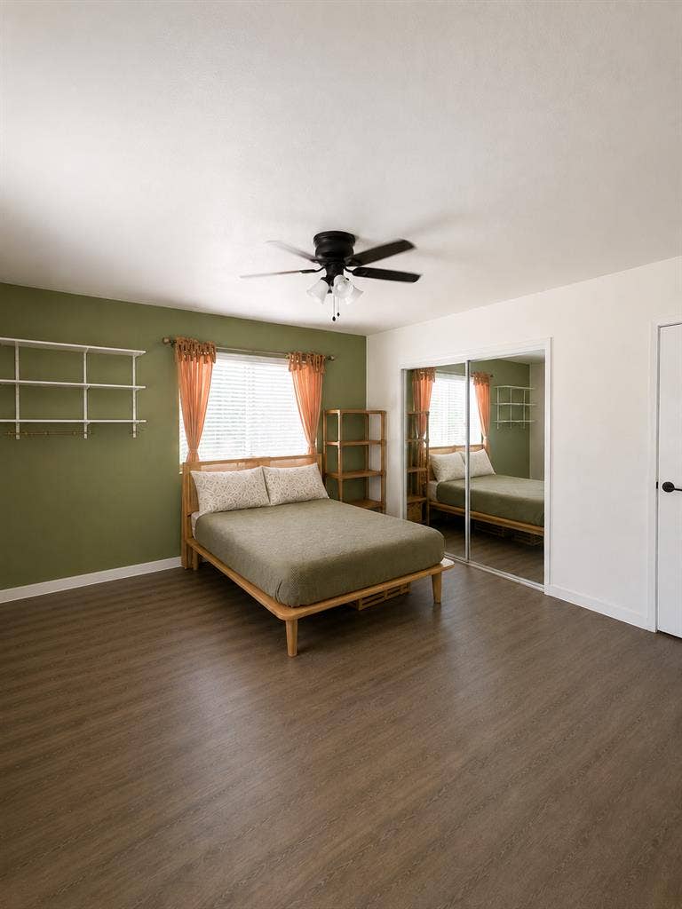 Private bedroom & bathroom near UCR