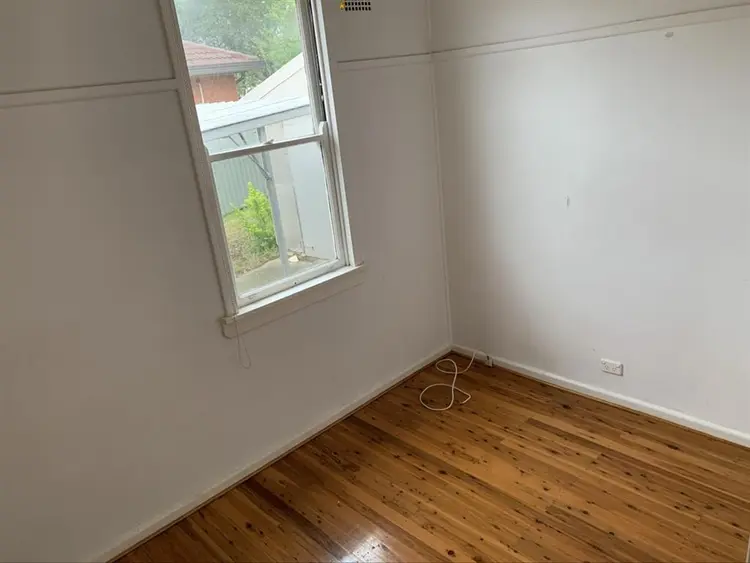 $245 a week room, share house