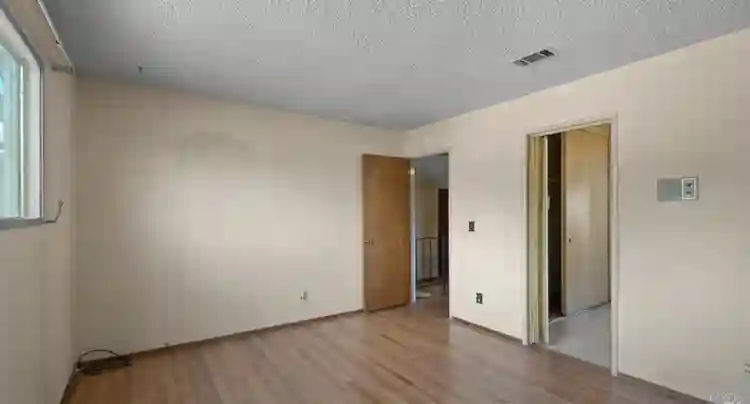 Rooms for rent