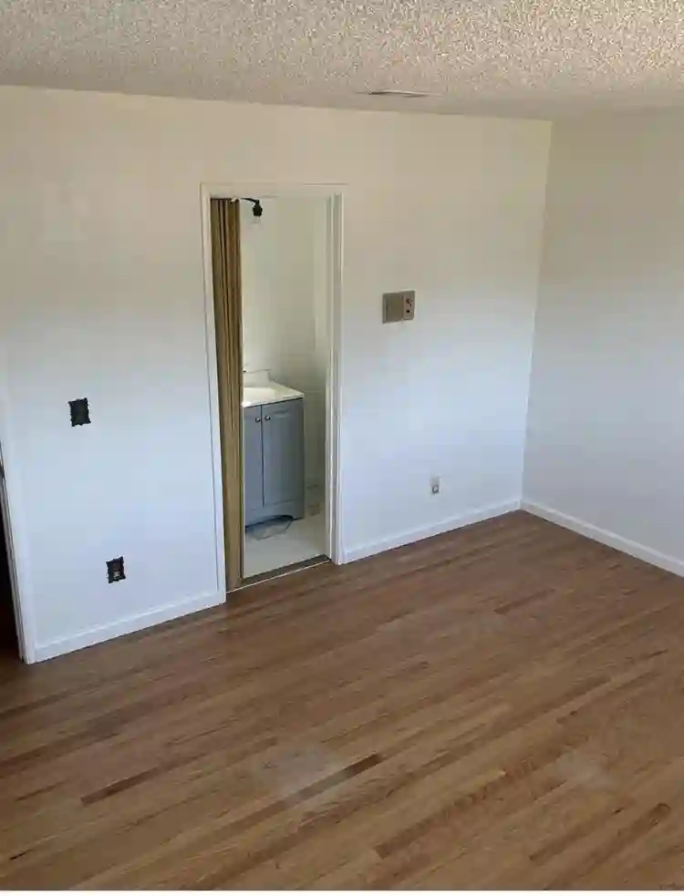 Rooms for rent
