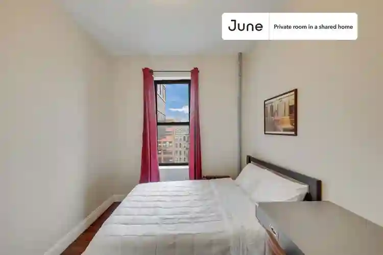 4 BR in New York City