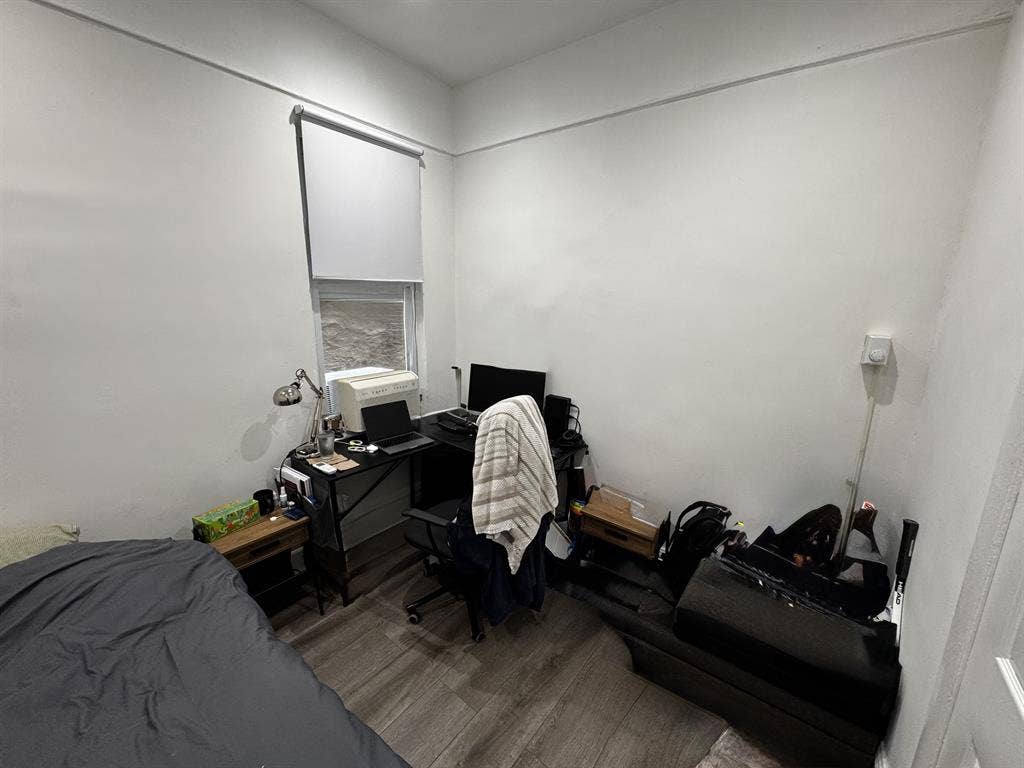 Spring 2027 Sublet on E 187th St