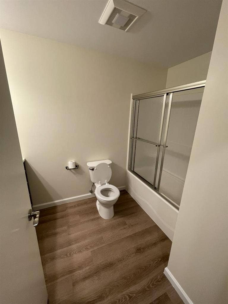 1 Bedroom 1 Bathroom apartment
