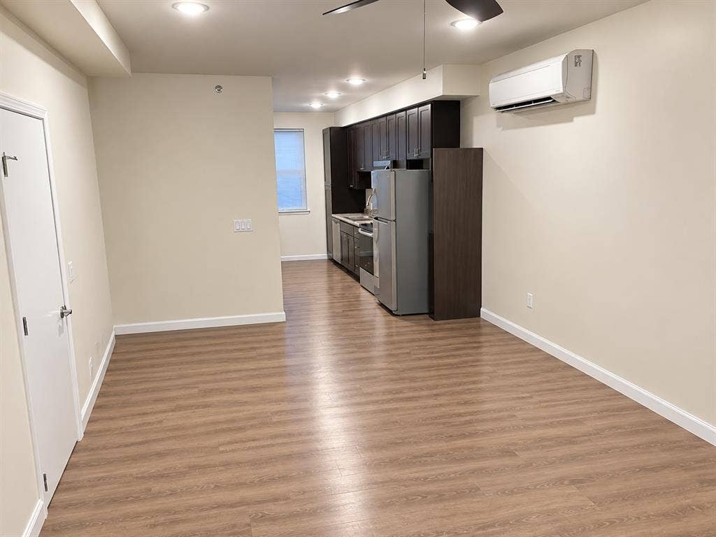 1 Bedroom 1 Bathroom apartment