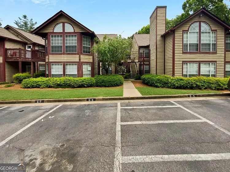 2 BR in Alpharetta