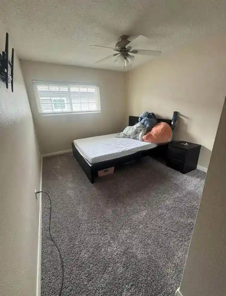 Private Bedroom in 3 bed 2 Bath