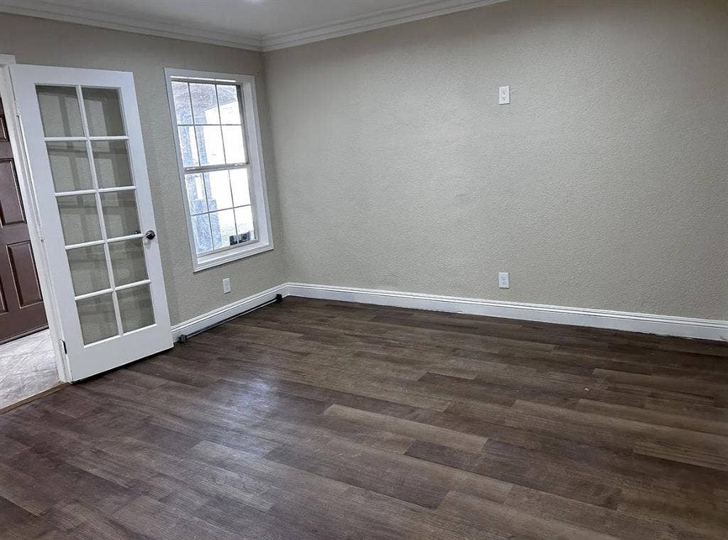 Unfurnished room for rent in Hemet