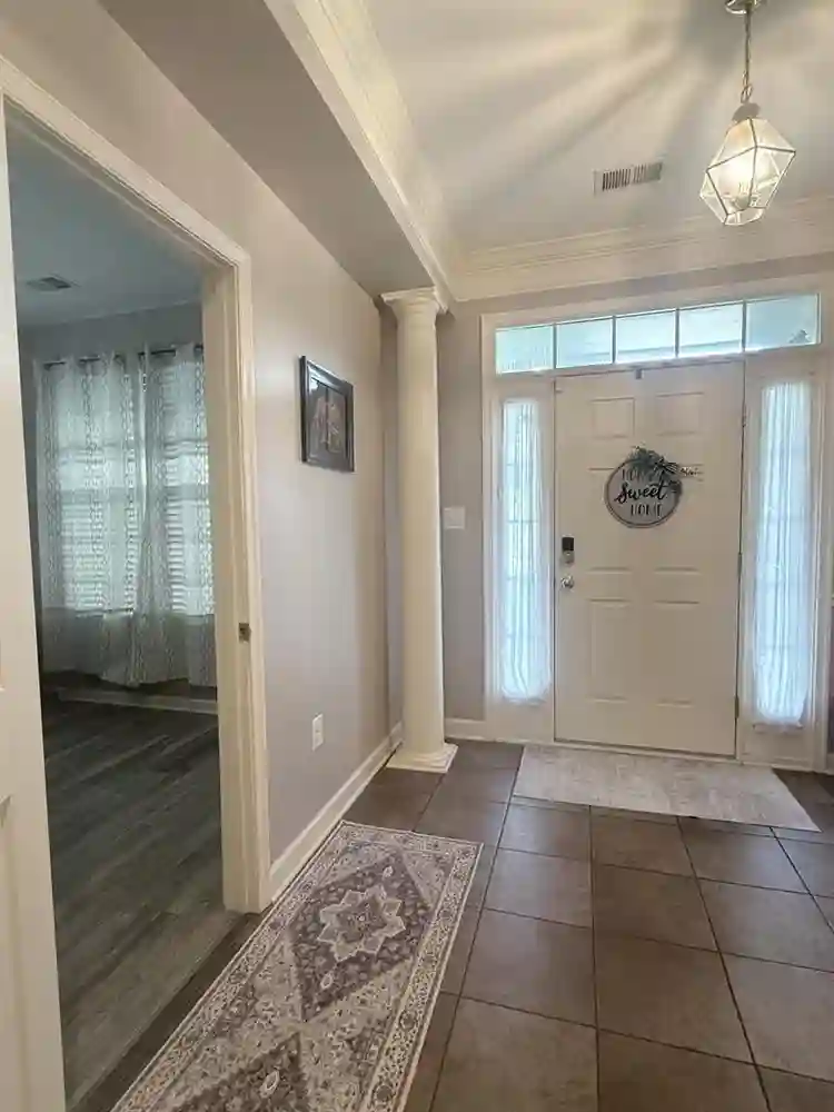 Private Studio for rent: $1,150