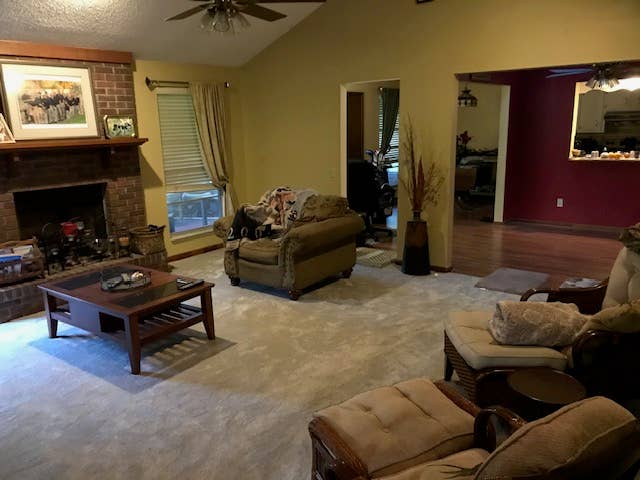 2 Rooms for rent! Please read!