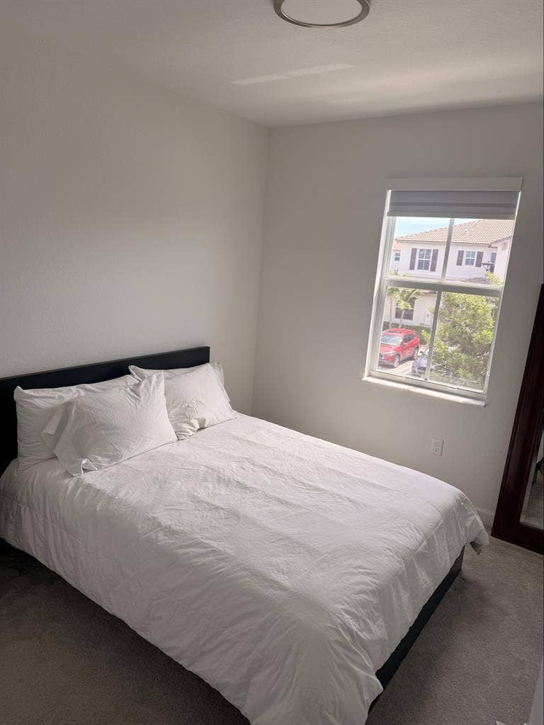 Furnished Room - Utilities Incl.
