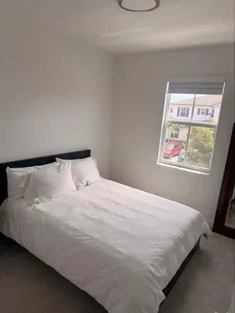 Furnished Room - Utilities Incl.