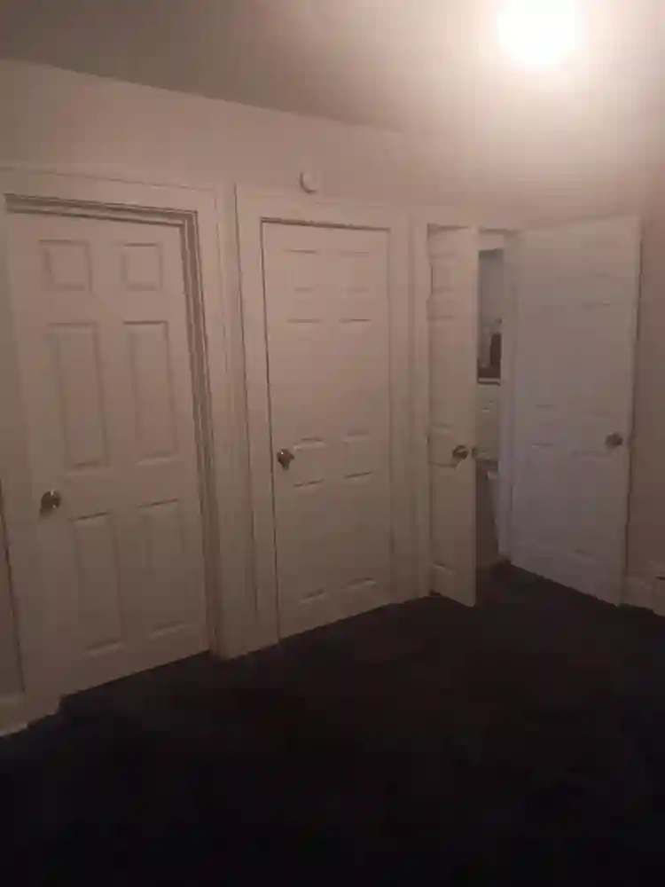 1 Room Available in 3Br 1Ba House