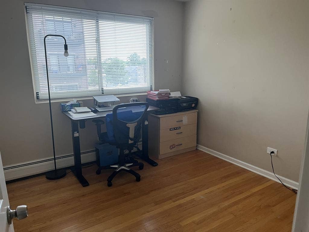 Cozy, Peaceful Room in Rogers Park