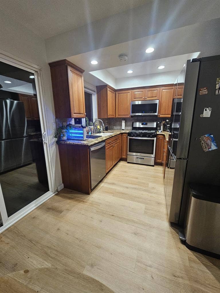 Great room in good area