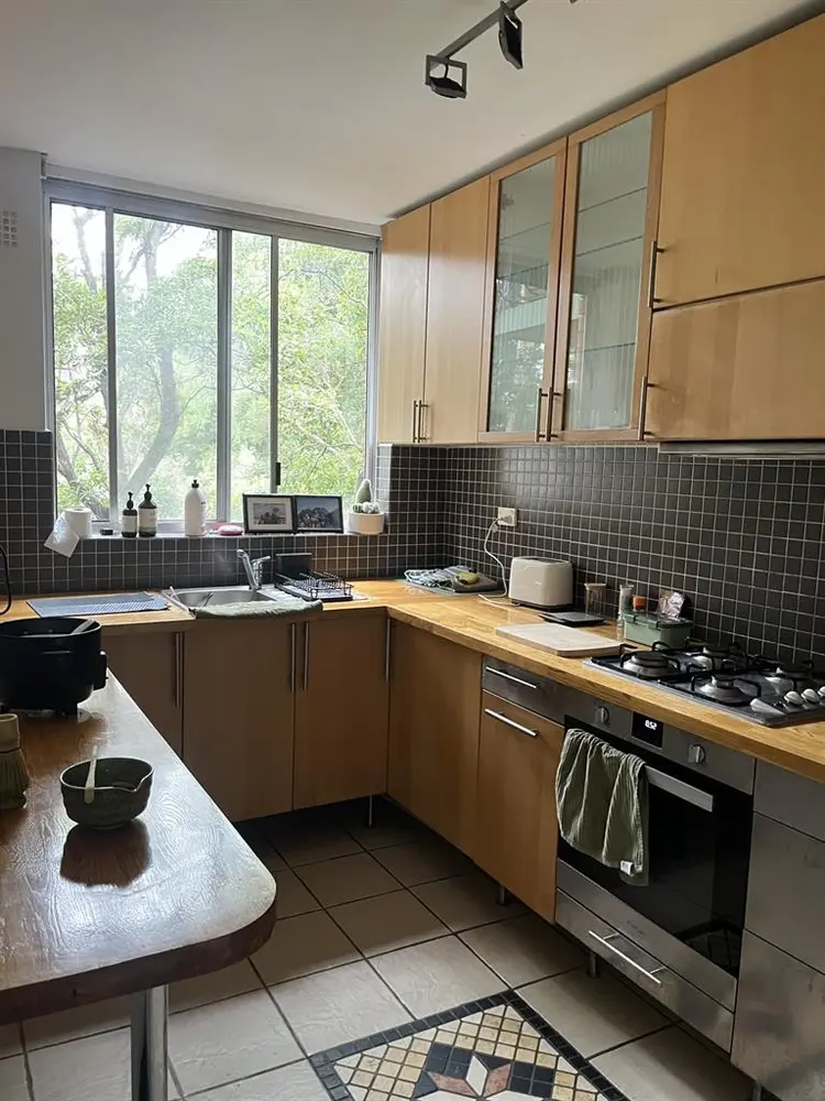 Room in Stanmore! 325$PW.