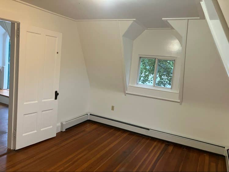 Looking for an honest roommate