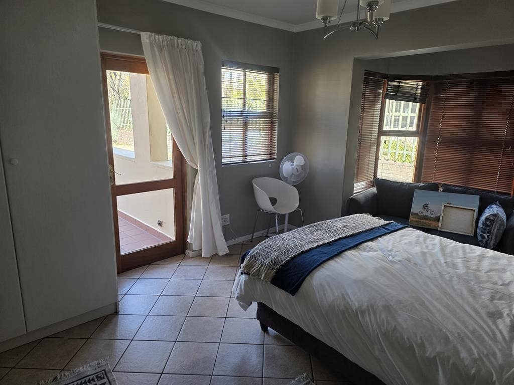 Apartment to share in Bryanston