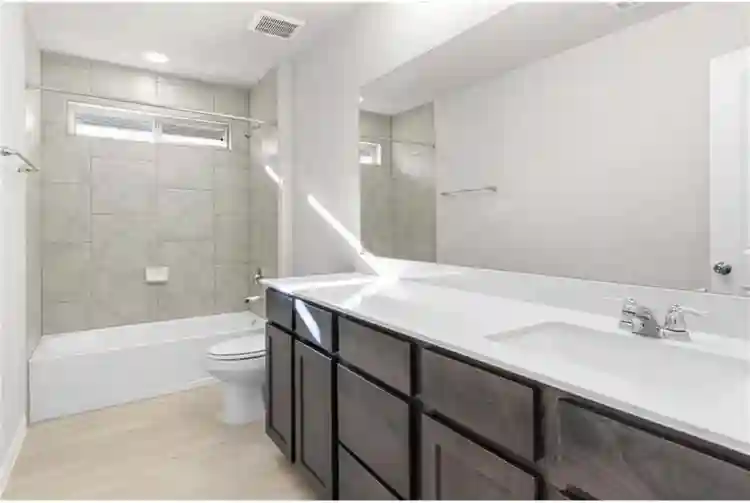 Private Room in a Friendly Home