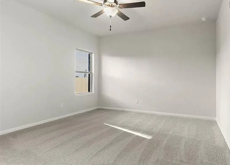 Private Room in a Friendly Home