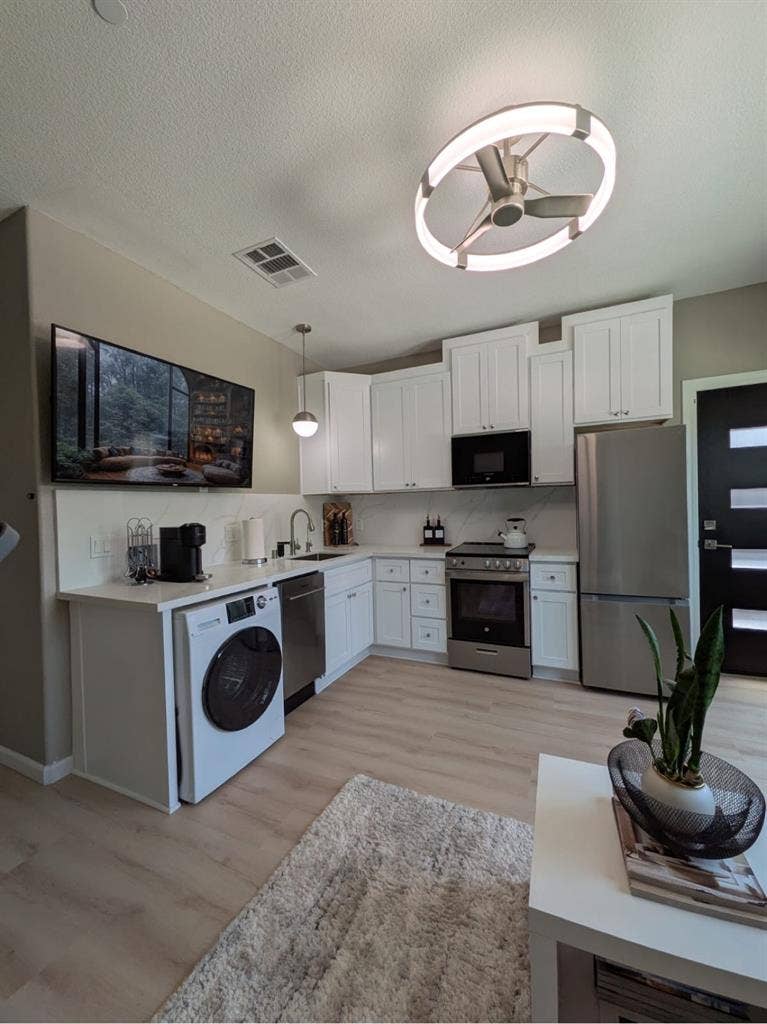 Private 1 bedroom Suite Available!